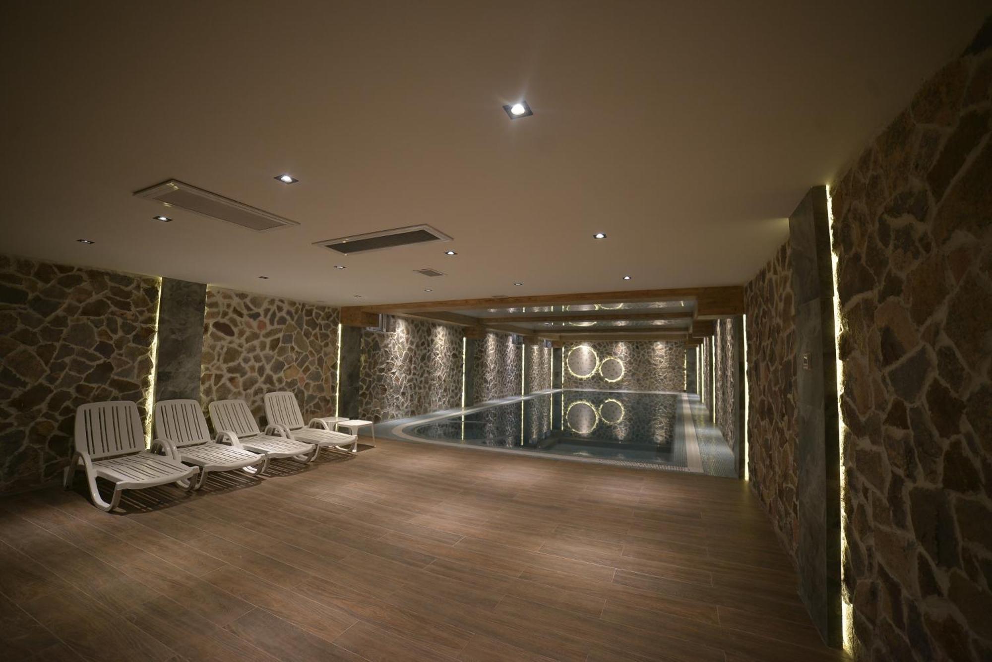 Pana Hotel Gazalkent Екстериор снимка